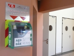 defibrillateur Salle des Bois